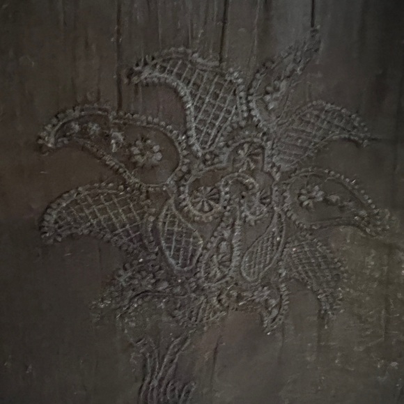 Express cotton sundress with lace trim, peek-a-boo waist & adjustable straps. M. - Picture 4 of 6